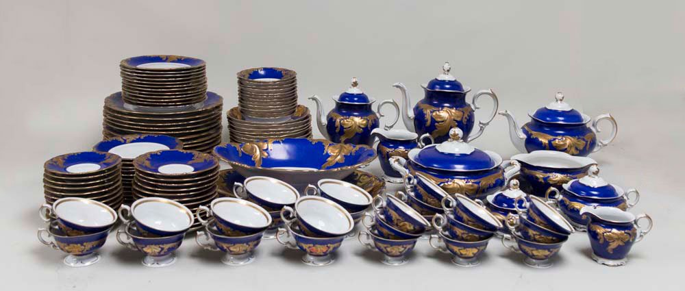 Polish Porcelain Wawel Dinnerware Set (1 of 5)