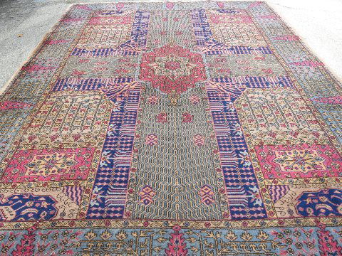 Rare Antique Persian Bakhtiari Handmade Rug (1 of 4)