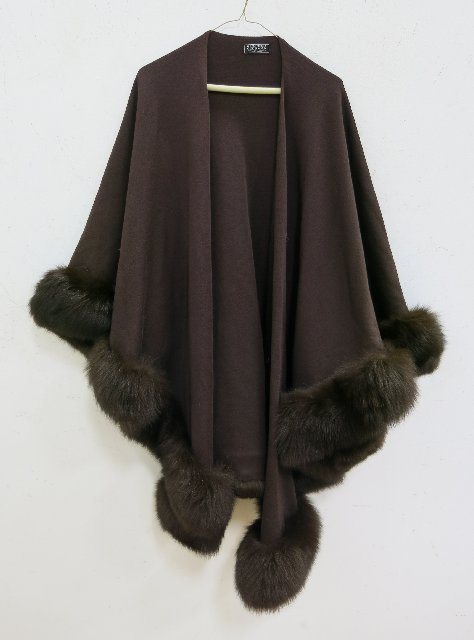 Brown Cape with Fur Trim (1 of 2)