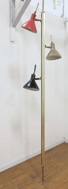 Gerald Thurston for Lightolier Pole Lamp: Extended approx. 104" H.