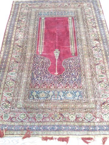 Antique Silk Turkish Rug: Approx. 4' by 6'.