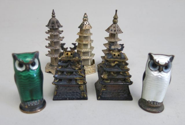 Lot of 7 Salt Shakers (1 of 9)