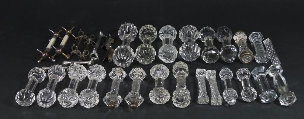 32 Pieces Cut Crystal & Silverplate Knife Rests (1 of 6)