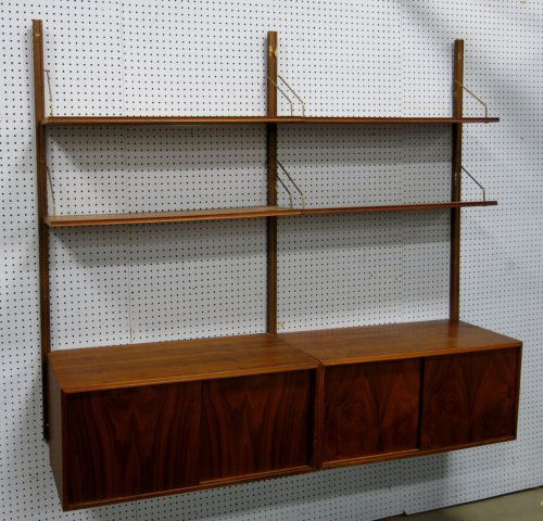 Mid-Century Wall Unit with Shelving & 2 Cabinets (1 of 4)