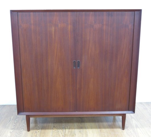 Arne Vodder for Sibast Teak Tambour Cabinet: Approx. 49 1/4" H x 48" W x 19 1/2" D.