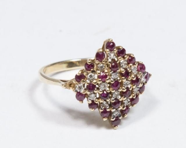 :10K Gold, Ruby & Diamond Ring (1 of 2)