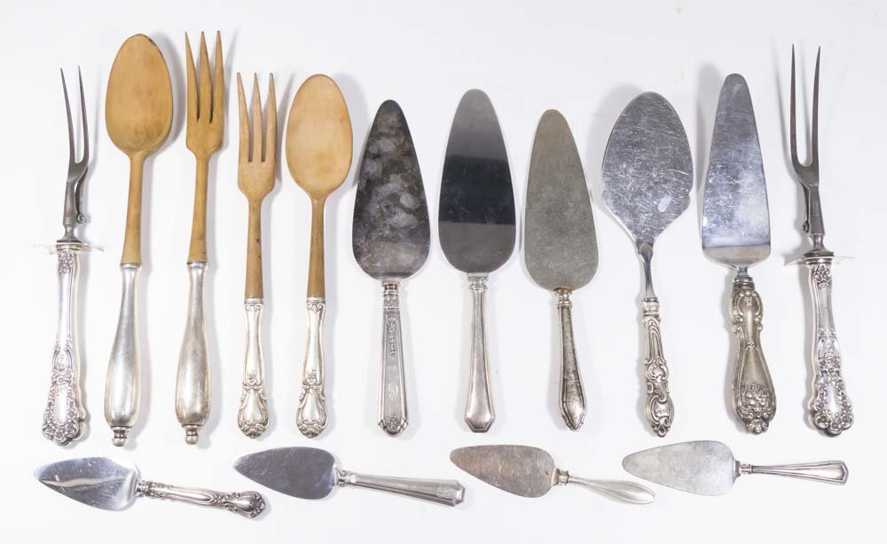 Lot of Sterling Silver Serving Pieces (1 of 5)