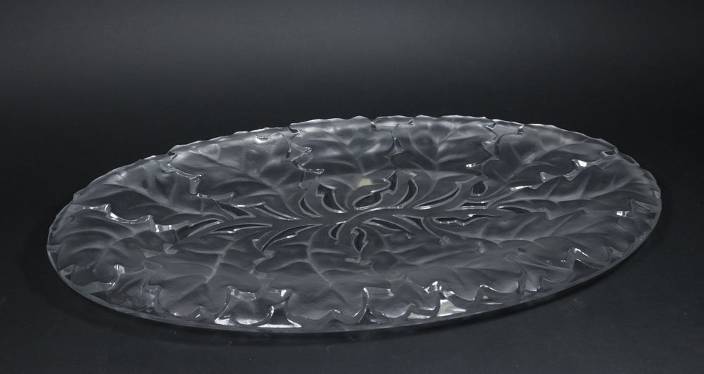 Lalique Oak Leaf Oval Tray (1 of 3)