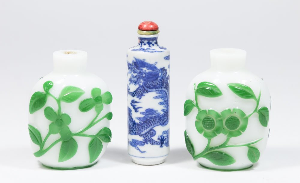 3 Chinese Snuff Bottles (1 of 4)