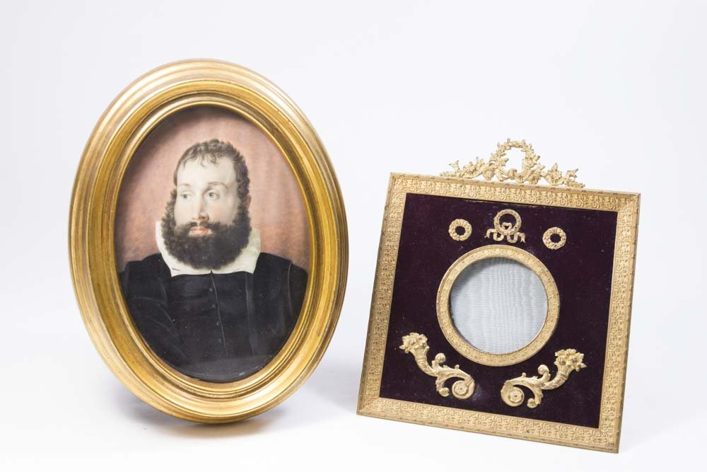 Large Portrait Miniature of Gentlemen & Frame (1 of 4)