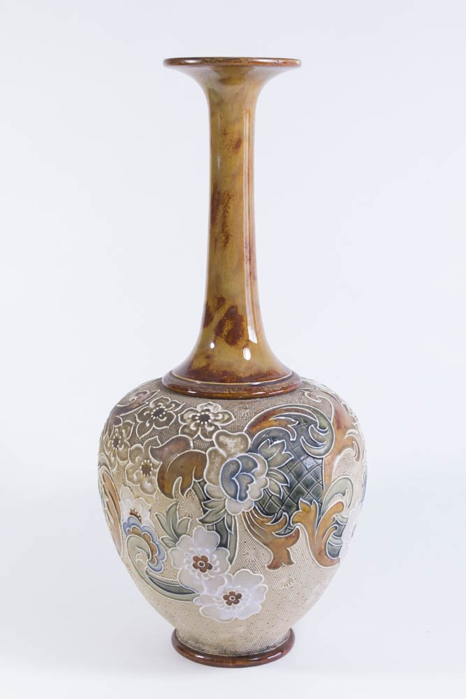 Royal Doulton Vase (1 of 6)