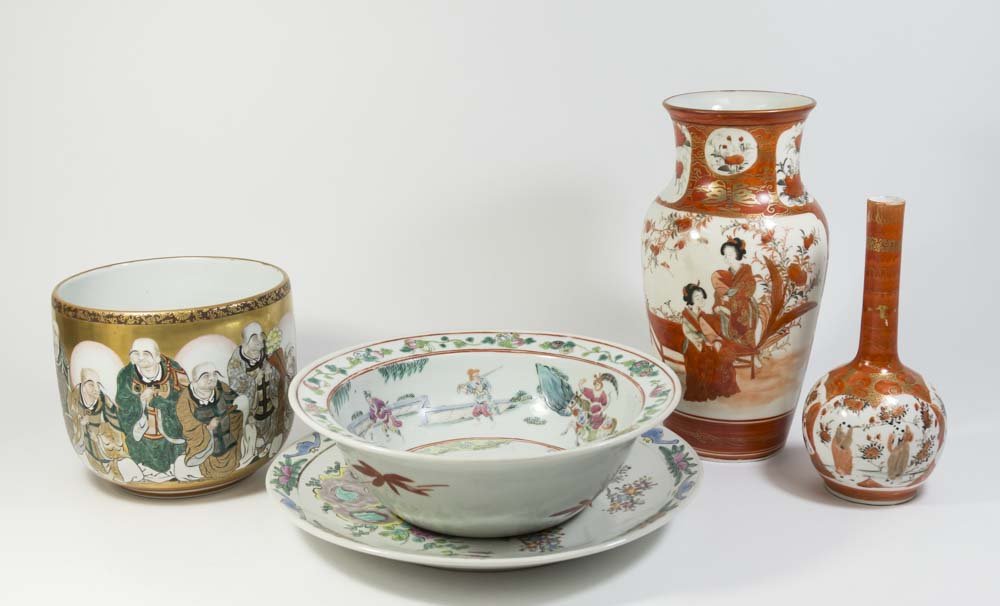 5 Asian Porcelain Items (1 of 10)