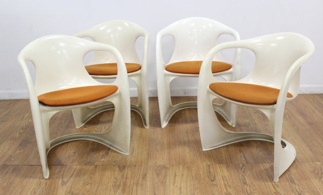 4 Chromecraft Plastic Armchairs (1 of 3)