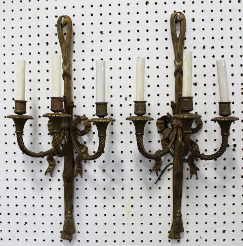 Pair Brass 3-Arm Bow Knot Sconces (1 of 3)