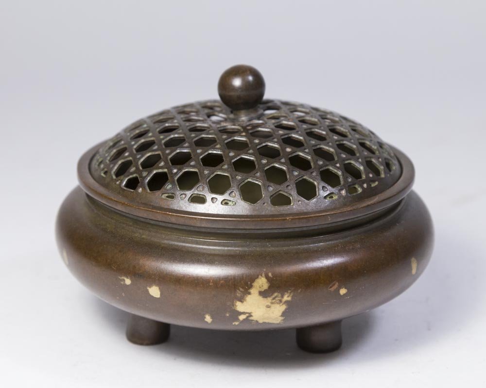 Chinese Gold Splash Bronze Censer with Cover (1 of 3)