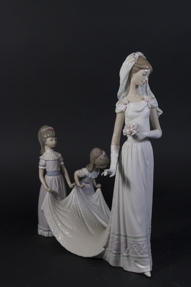 Lladro Grouping, "Here Comes the Bride" (1 of 5)
