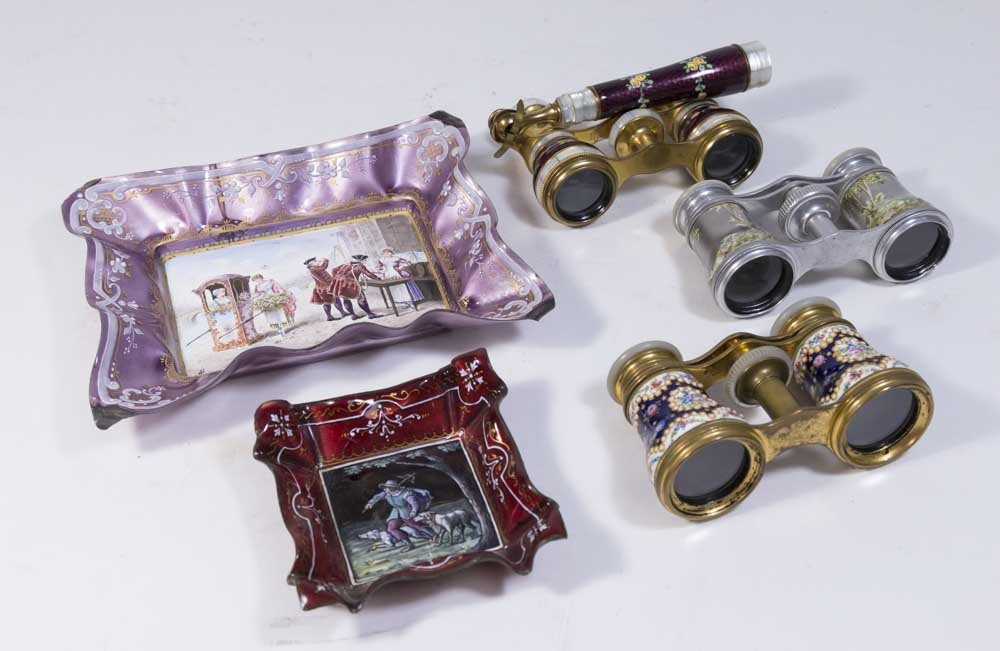 Lot of Enamel Binoculars & Trays (1 of 9)