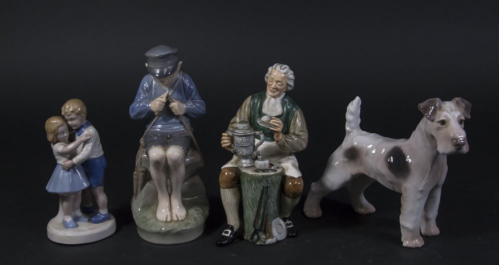 Lot of 4 Porcelain Figurines (1 of 3)