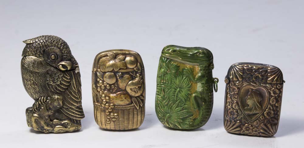 Lot of 4 Novelty Vesta Cases (1 of 3)