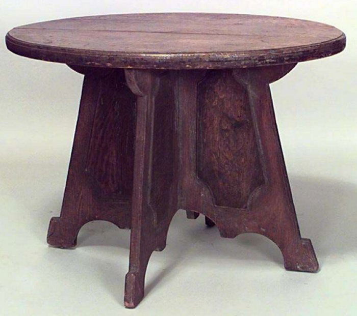 English Country Style Oak Oval Center Table (1 of 1)