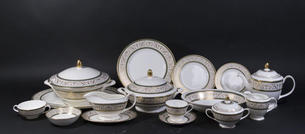 Minton Bone China Dinnerware Set: "Aragon" pattern. Approx. 103 piece set. Including 12 dinner plates, 12 salad plates, 12 luncheon plates, 12 cups, 12 saucers, 12 fruit bowls, 11 cream soup and saucers, 1 large oval platter, 2 covere
