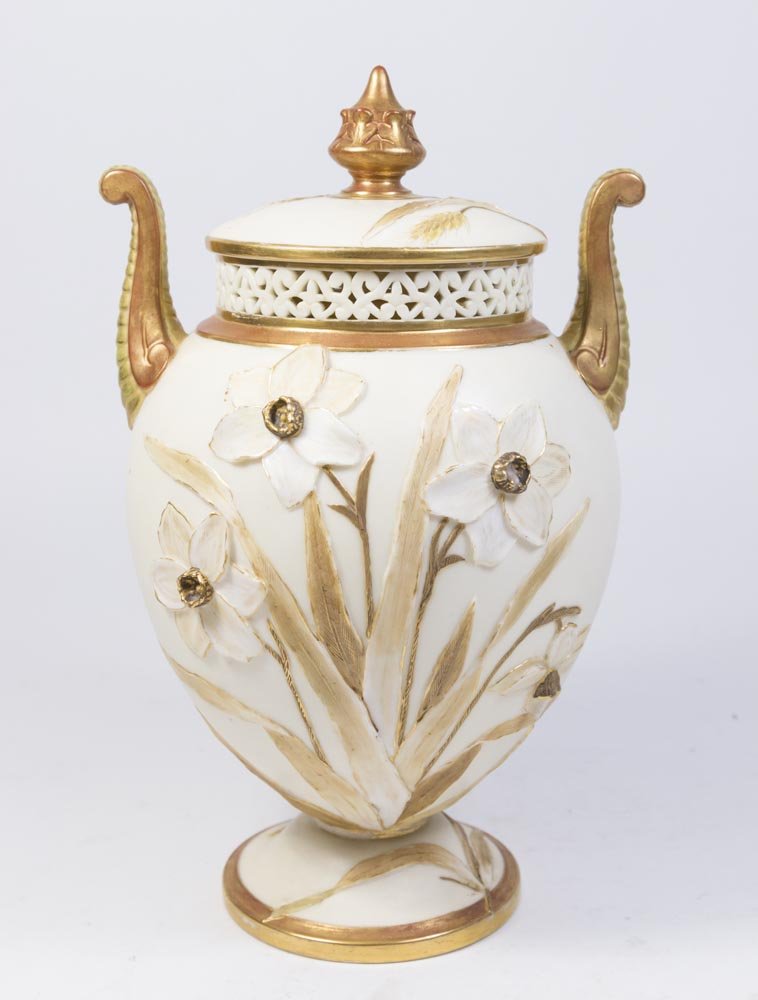 Royal Worcester Covered Urn (1 of 6)