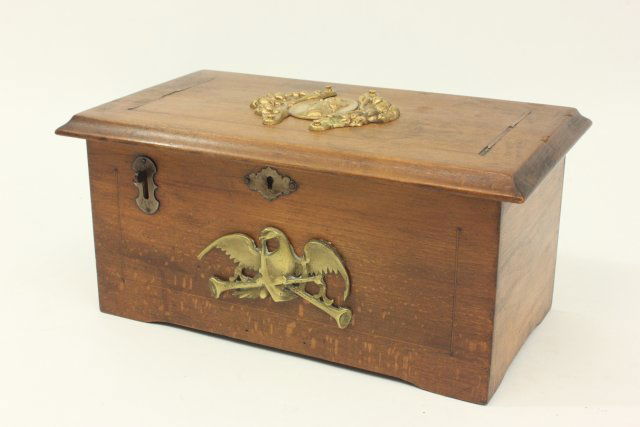 Antique Wood Music Disk Player (1 of 7)