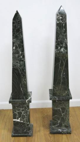 :Pair Black Marble Obelisks (1 of 4)