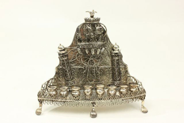 Judaica Hallmarked Silver Chanukah Lamp (1 of 8)
