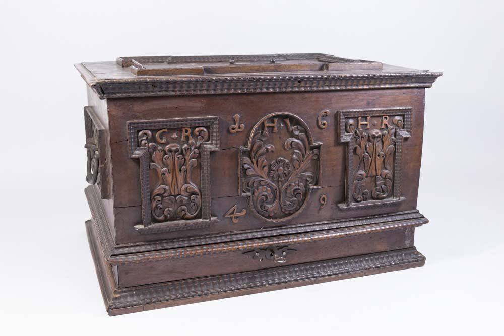 Baroque Walnut Document Box (1 of 7)