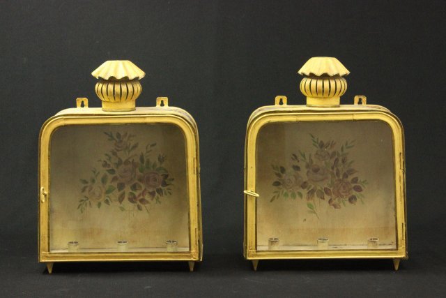 Pair Yellow Tole Peinte Lanterns (1 of 5)