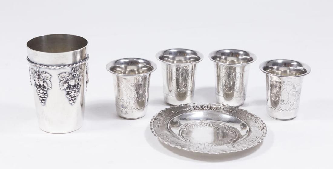 Group Lot Sterling Silver Bechers: 1 grape & vine design, 4 etched cups. With underplate. Approx. 7.815 ozt. (6002)