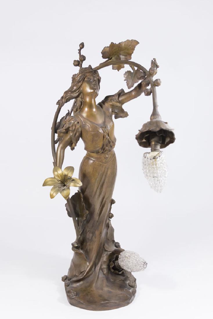 Spelter "Cahuzas" Figural Female Art Nouveau Lamp (1 of 8)