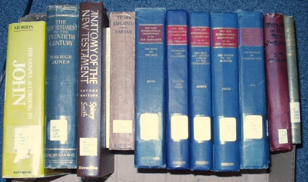 Commentary Farrar NEW TESTAMENT John Thompson: This boxlot includes the group of books shown in the corresponding image. Due to the high volume of books we are selling from this library, we will be offering thousands of bulk buy opportunities such