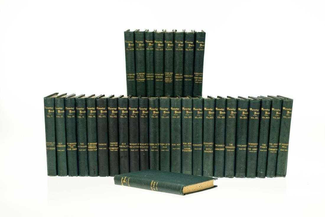 32V Sir Walter Scott WAVERLY NOVELS c1899 Uniform (1 of 17)