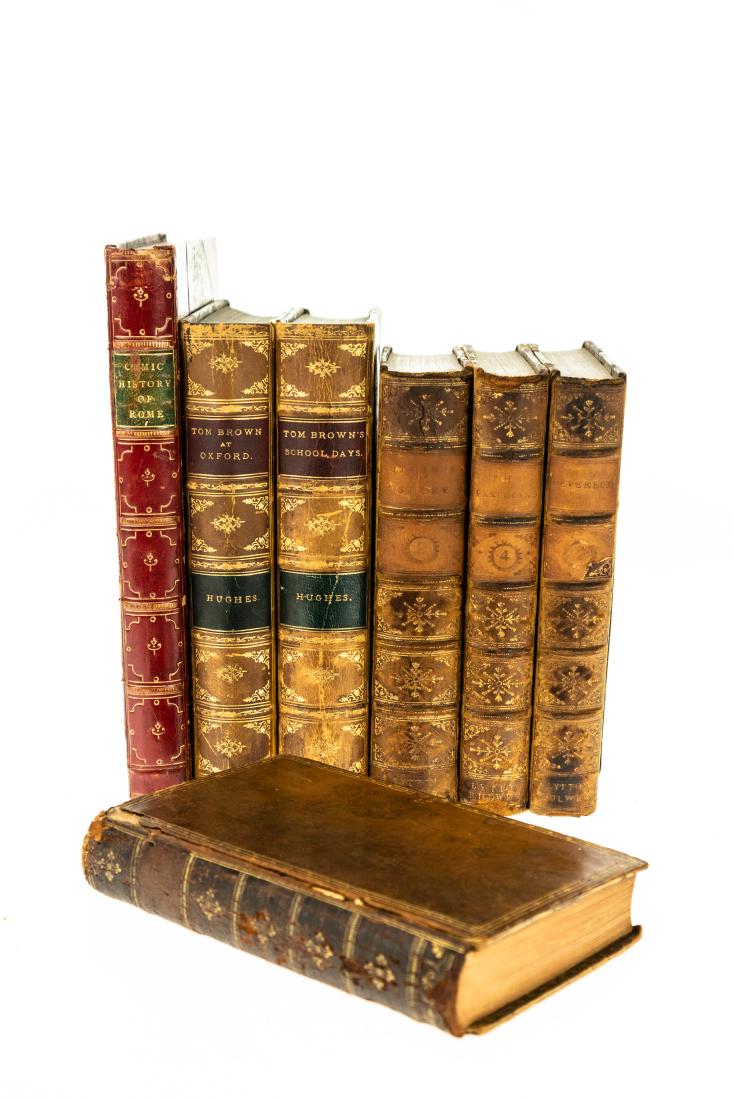 7V Decorative Antique Books FANCY LEATHER BINDINGS Gilt (1 of 19)