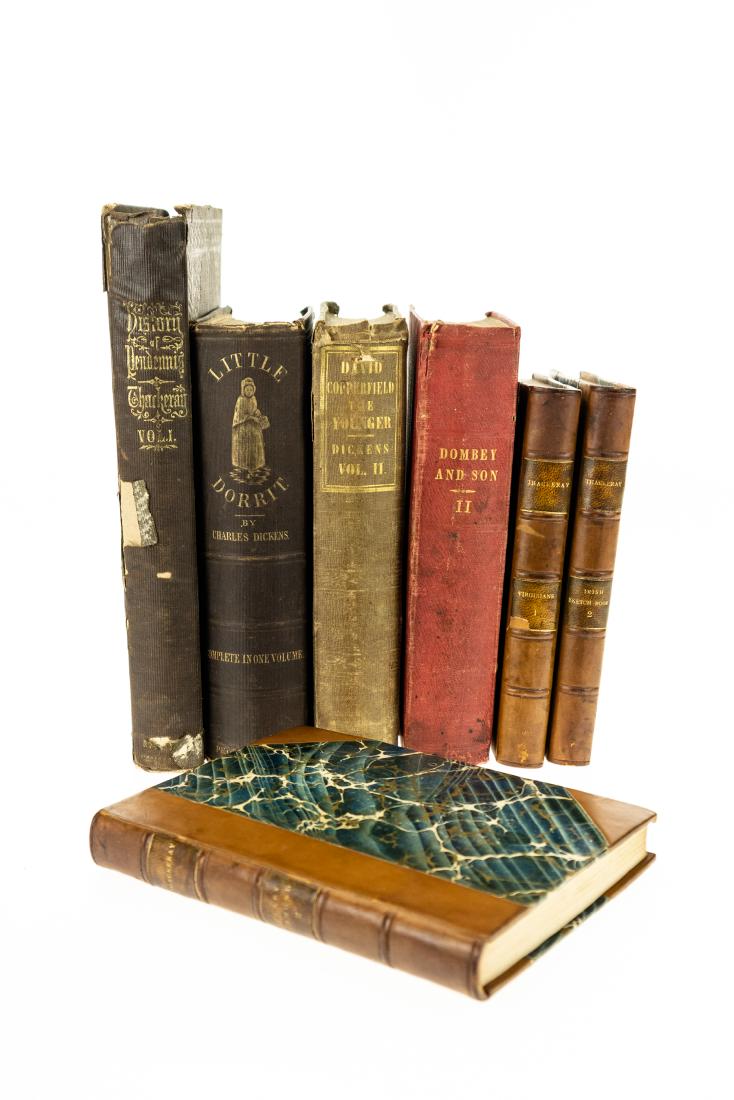 7V Collectible ANTIQUE DICKENS & THACKERAY Decorative (1 of 15)