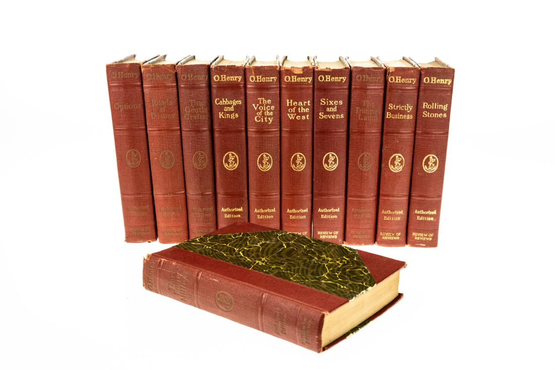 11V O Henry WORKS OF O HENRY 1919 Decorative Uniform (1 of 19)