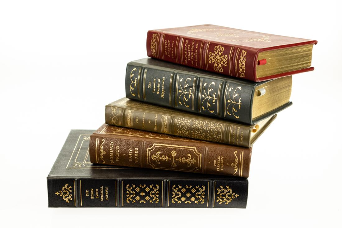 5V Collectible Medical Reference CLASSIC MEDICAL WORKS (1 of 19)