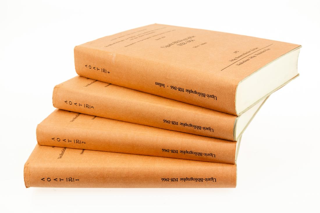 4V UGARIT-BIBLIOGRAPHIE 1928-1966 1973 Very Nice: 4V UGARIT-BIBLIOGRAPHIE 1928-1966 1973 Very Nice Condition Original Dust Jackets Complete 1928-1966 Ancient Syria Port City Cuneiform Texts Ugaritic Language Reference History Literature Title: Ugarit