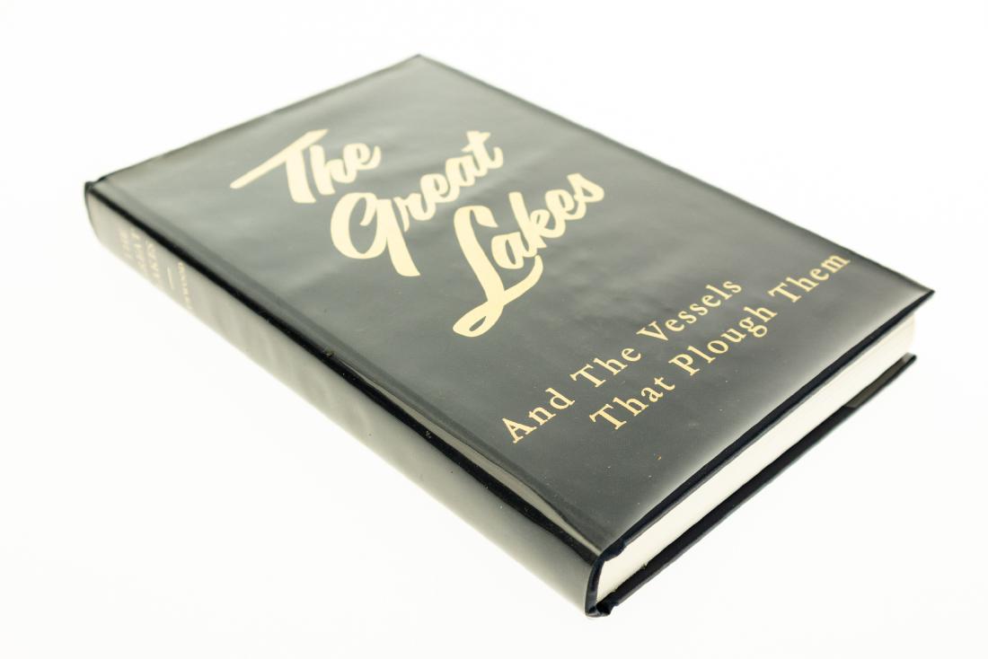 James Oliver Curwood THE GREAT LAKES THE VESSELS THAT: James Oliver Curwood THE GREAT LAKES THE VESSELS THAT PLOUGH THEM THEIR OWNERS THEIR SAILORS AND THEIR CARGOES TOGETHER WITH A BRIEF HISTORY OF OUR INLAND SEAS 1967 Facsimile Of 1909 First Edition Ill