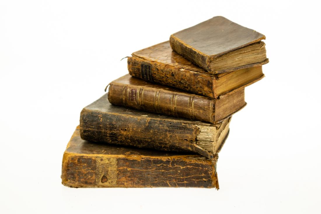5V Collectible Books ANTIQUE LEATHER BINDINGS Gilt Very: 5V Collectible Books ANTIQUE LEATHER BINDINGS Gilt Very Scarce Remarkable Shipwrecks Naval Disasters Suffering of Crews Andrus and Starr 1813 Vicar of Wakefield Deserted Village Oliver Goldsmith 1828 