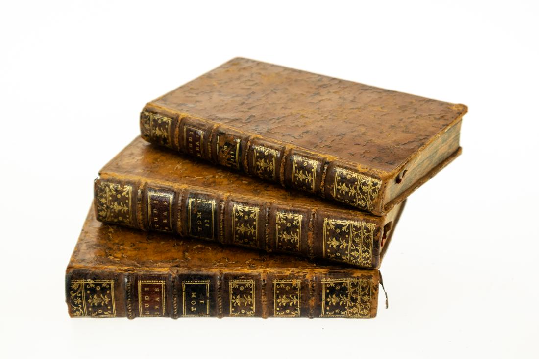 3V Samuel Butler HUDIBRAS A POEM WRITTEN IN THE TIME OF: 3V Samuel Butler HUDIBRAS A POEM WRITTEN IN THE TIME OF THE CIVIL WARS 1757 Complete Set Antique Leatherbound Gilt Woodcut Engravings Fold-Out Illustrated French and English Text Mock-Heroic Narrative
