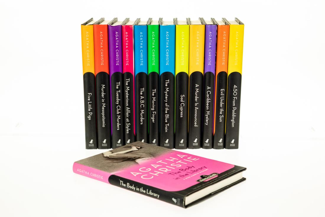 13V Agatha Christie AGATHA CHRISTIE COLLECTION Black: 13V Agatha Christie AGATHA CHRISTIE COLLECTION Black Dog and Leventhal Publishers Original Dust Jackets Mystery Novels 5:50 From Paddington Evil Under the Sun A Caribbean Mystery A Murder is Announced