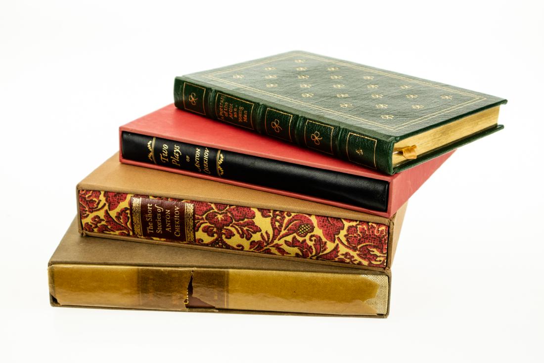 4V Collectible Literature EASTON PRESS AND LIMITED: 4V Collectible Literature EASTON PRESS AND LIMITED EDITIONS CLUB Signed Decorative Gilt Leatherbound Slipcase Portrait of the Artist as a Young Man James Joyce Brian Keogh The Cherry Orchard Three Sis