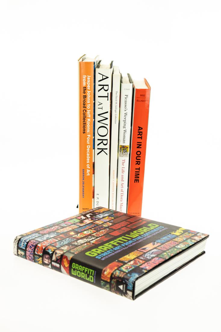 6V Art and Artists HISTORY OF MODERN ART Illustrated: 6V Art and Artists HISTORY OF MODERN ART Illustrated Graffiti World Street Art from Five Continents Nicholas Ganz Museum of Modern Art Picasso Weeping Woman Life and Art of Dora Maar Mary Ann Caws Dav