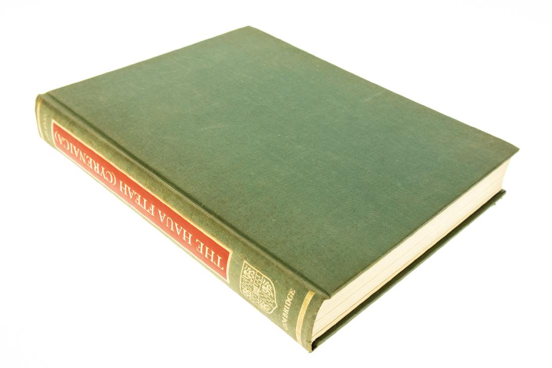 C B M McBurney THE HAUA FTEAH CYRENAICA AND THE STONE: C B M McBurney THE HAUA FTEAH CYRENAICA AND THE STONE AGE OF THE SOUTH-EAST MEDITERRANEAN 1967 Rare Prehistoric Archaeology Natural Cave Cyranaican Libya Illustrated Fold-Out Charts Diagrams Plates Gr