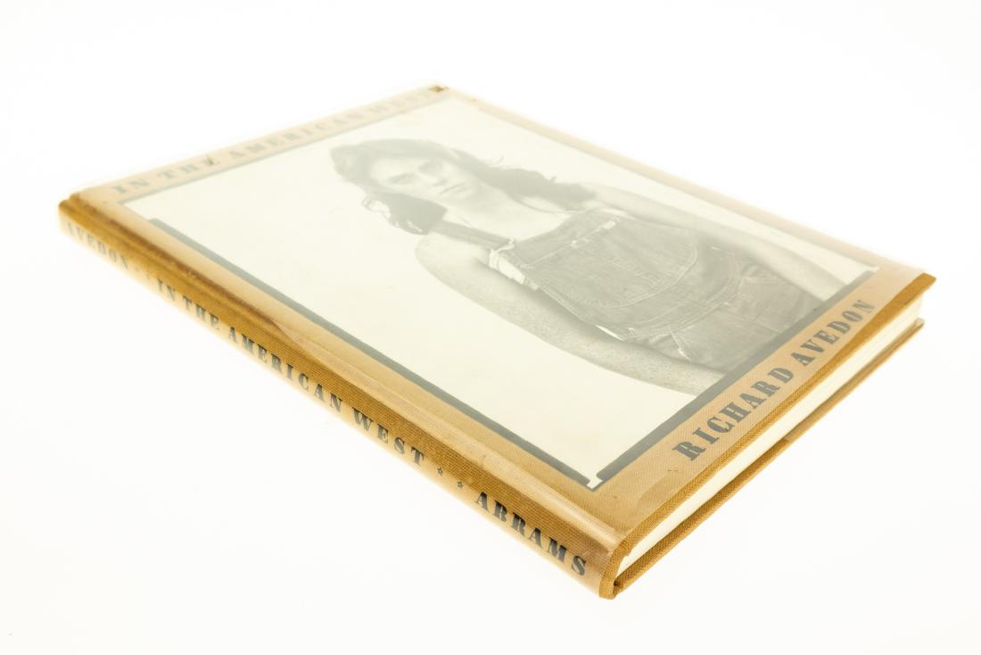 Richard Avedon IN THE AMERICAN WEST 1985 Scarce: Richard Avedon IN THE AMERICAN WEST 1985 Scarce Hardcover Edition Oversized Illustrated Black and White Photographs Photography Western States Cowboy Cashier Oil Field Worker Coal Miner Uranium Miner 