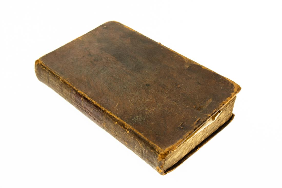 James Hardie THE DESCRIPTION OF THE CITY OF NEW-YORK: James Hardie THE DESCRIPTION OF THE CITY OF NEW-YORK 1827 Leatherbound Hand-Colored Fold-Out Map S Marks Discovery of America Dutch Colony Negro Plot Sir Charles Hardie Evacuation British Census Publi