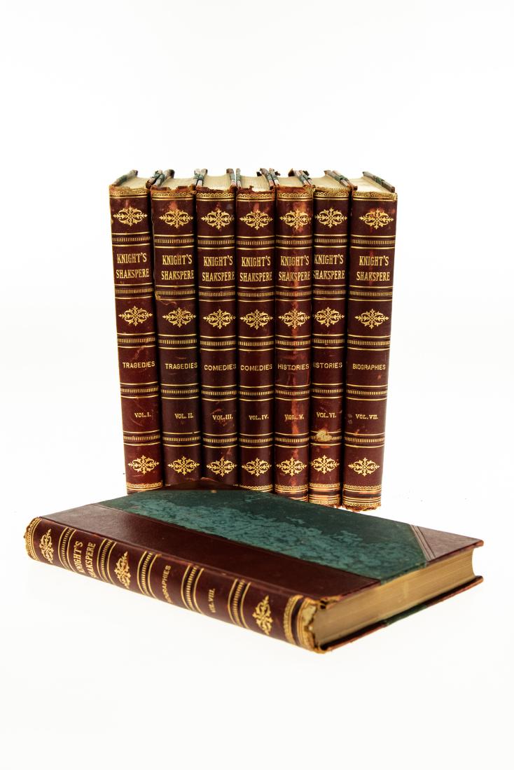 8V Charles Knight THE PICTORIAL EDITION OF THE WORKS OF: 8V Charles Knight THE PICTORIAL EDITION OF THE WORKS OF SHAKSPERE c1870 Complete Set Deluxe Antique Fancy Leather Private Bindings William Shakespeare Comedies Tragedies Biographies Histories Literatu